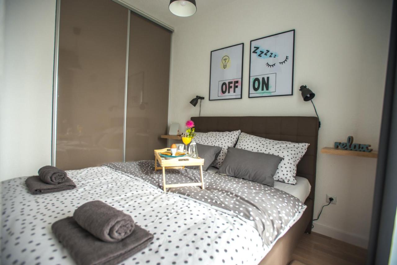 Studio Apartman Dakovo In Buitenkant foto