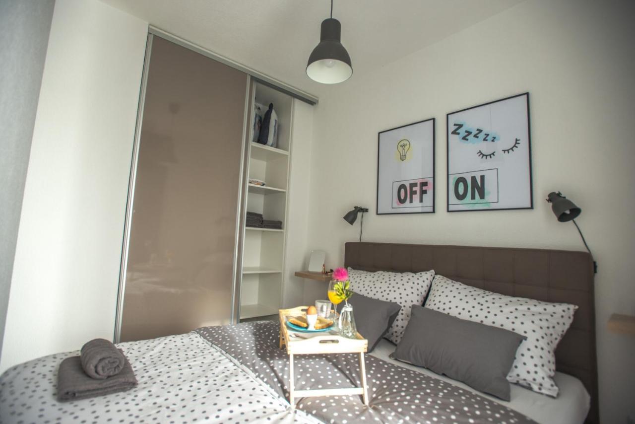 Studio Apartman Dakovo In Buitenkant foto
