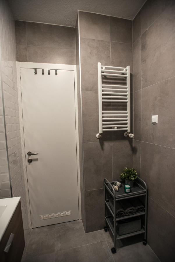Studio Apartman Dakovo In Buitenkant foto