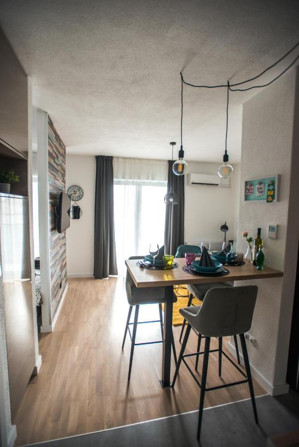 Studio Apartman Dakovo In Buitenkant foto