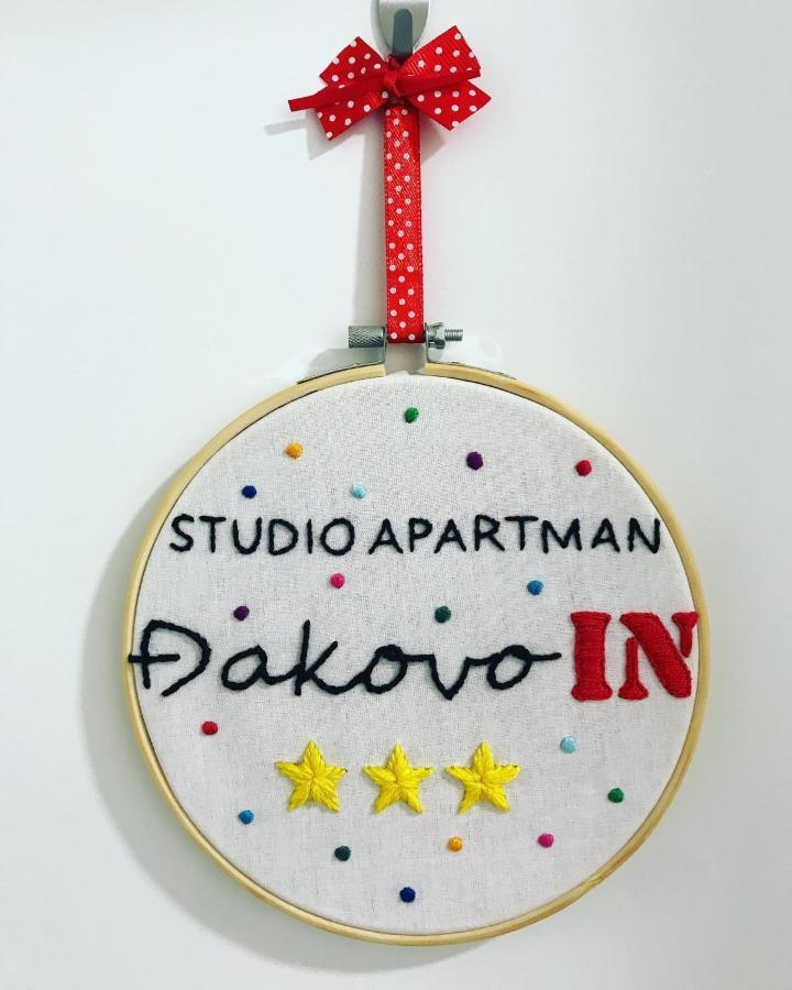 Studio Apartman Dakovo In Buitenkant foto